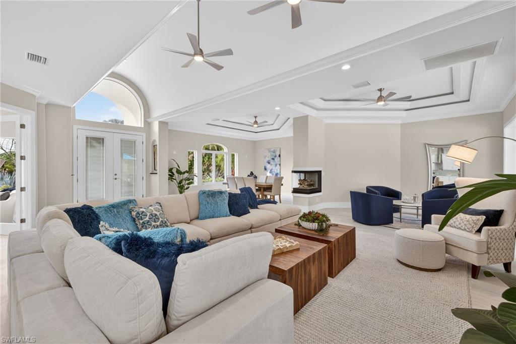 LIVINGSTON WOODS - Residential