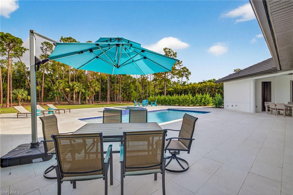 LIVINGSTON WOODS - Residential