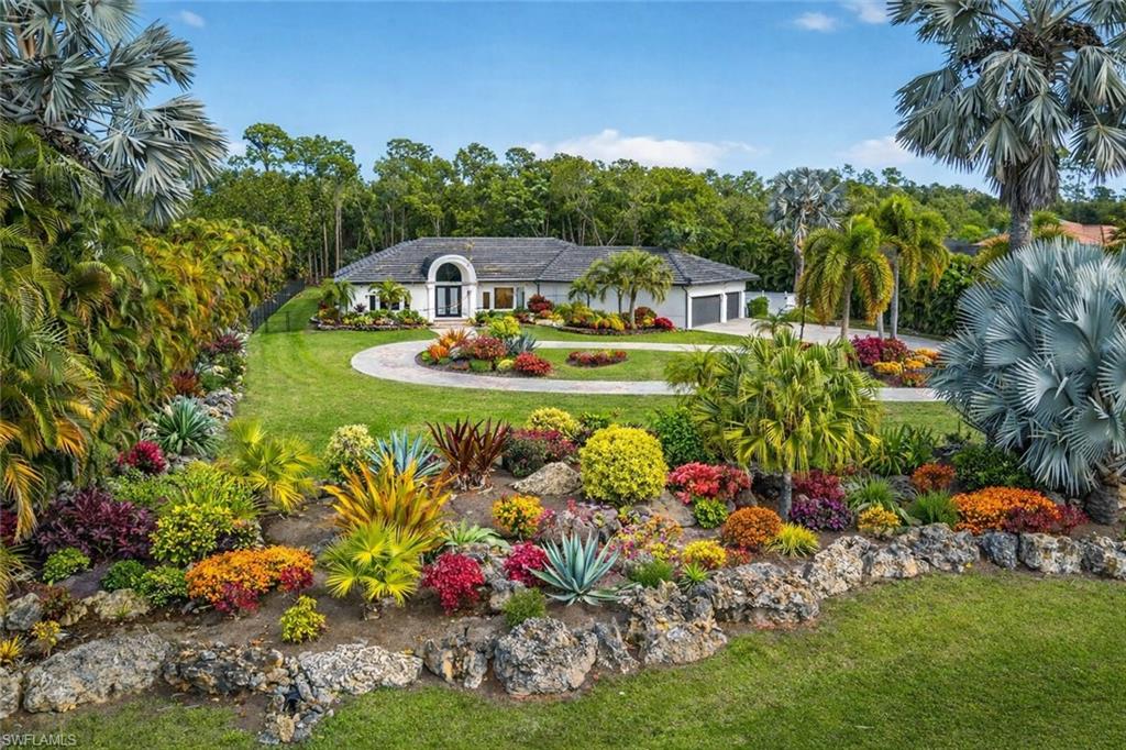 LIVINGSTON WOODS - Residential