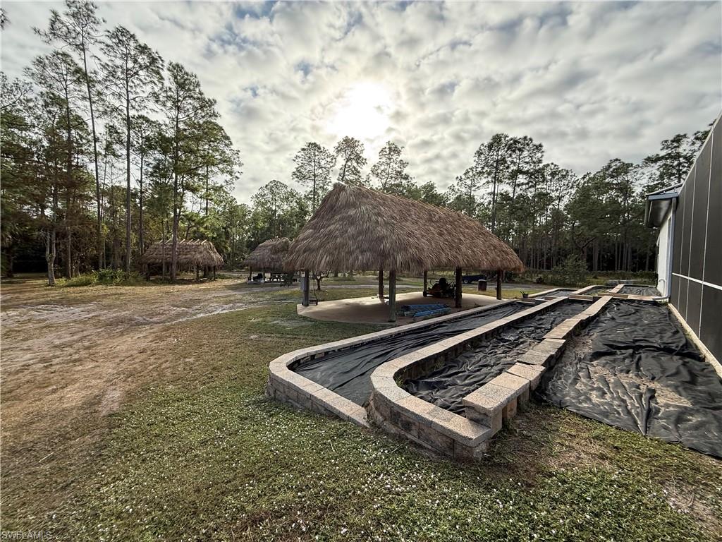 GOLDEN GATE PROF BLDG - Residential