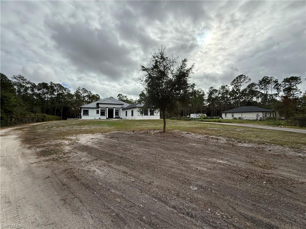 GOLDEN GATE PROF BLDG - Residential