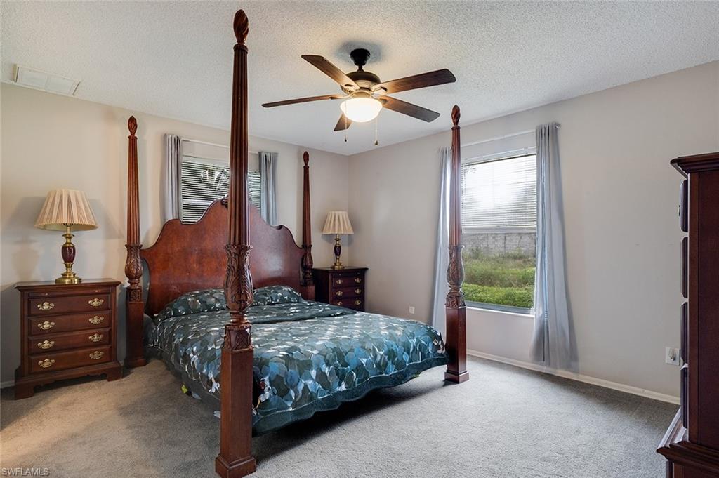 SAN CARLOS PARK - Residential