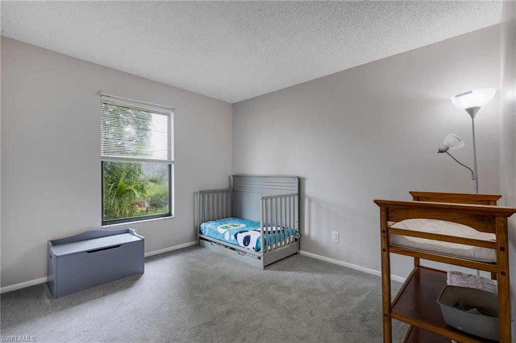 SAN CARLOS PARK - Residential