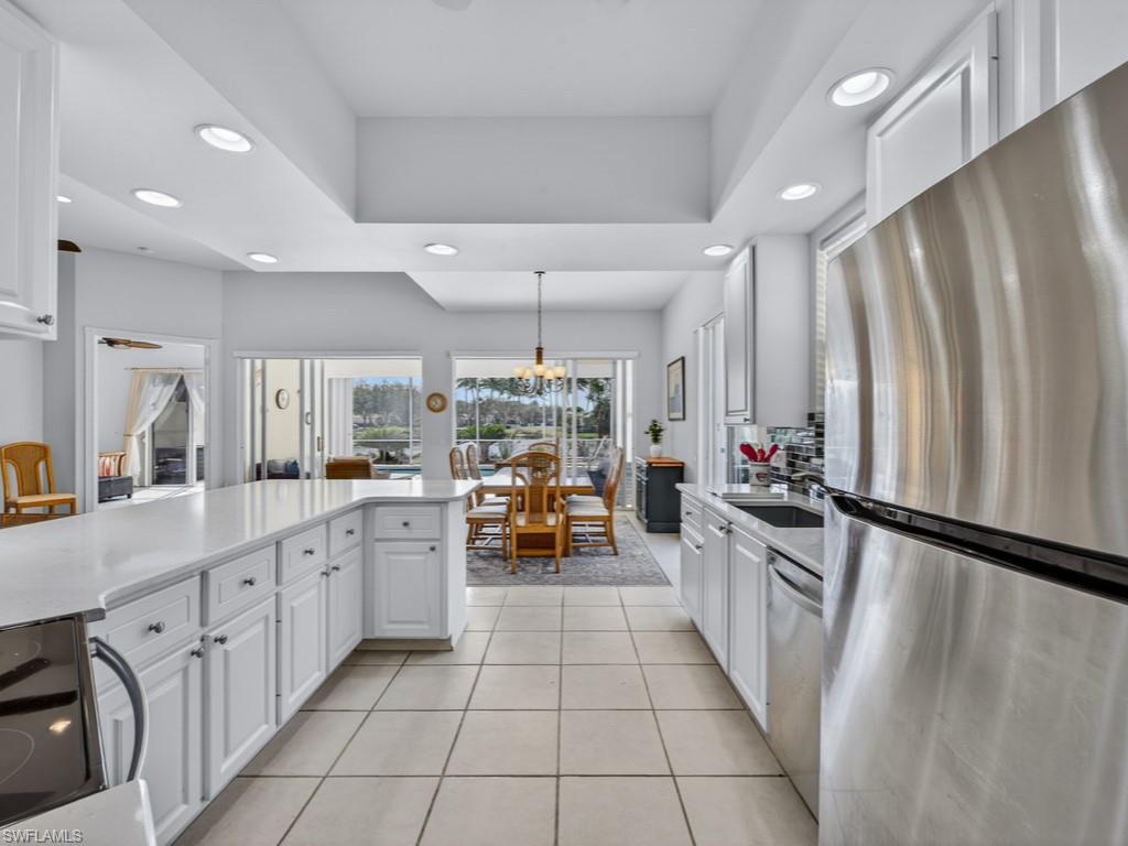 ISLAND WALK - Residential