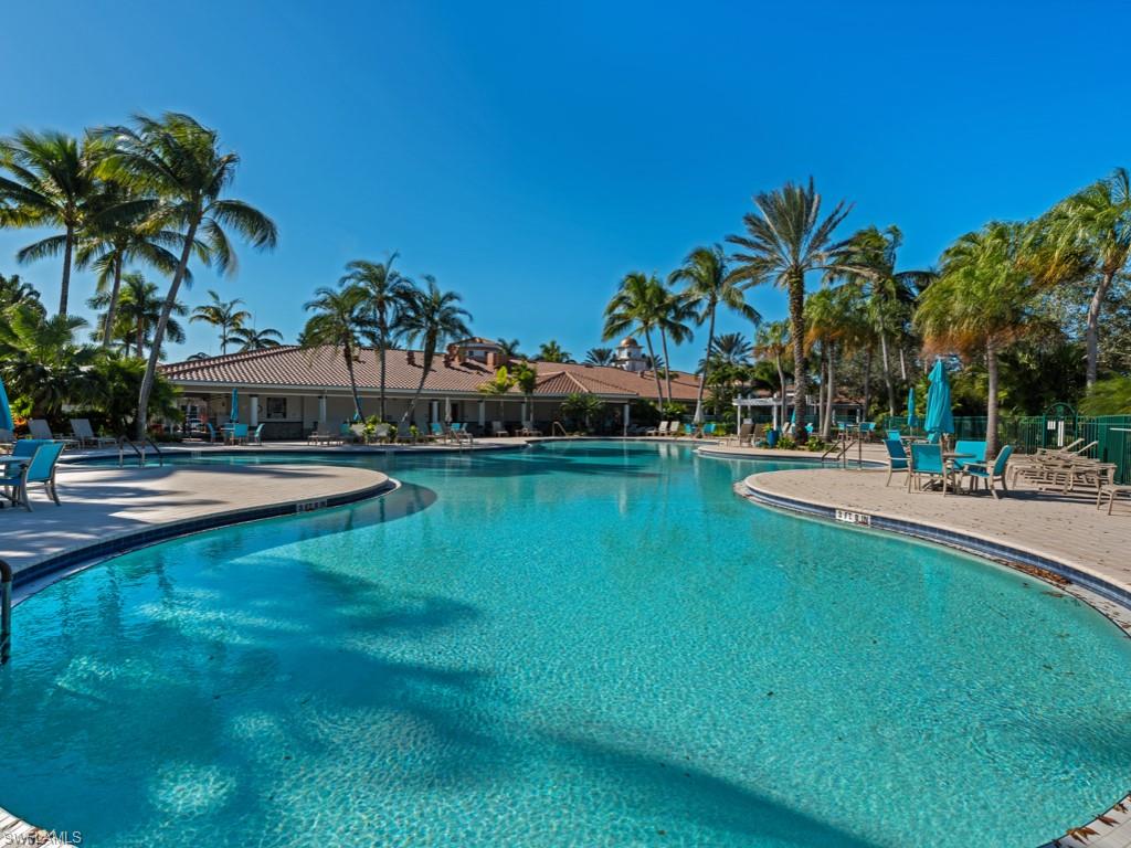 ISLAND WALK - Residential