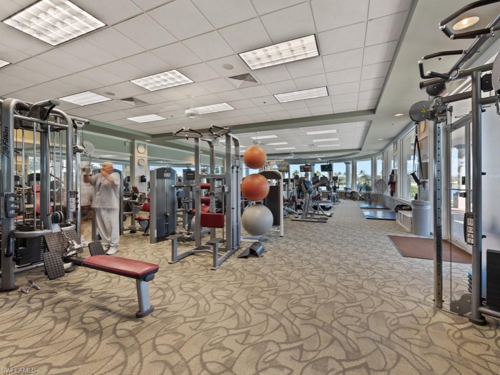 ISLAND WALK - Residential