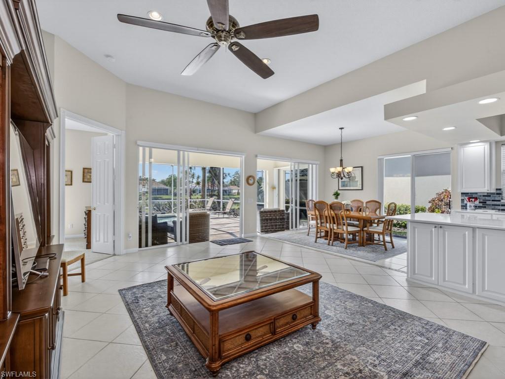 ISLAND WALK - Residential