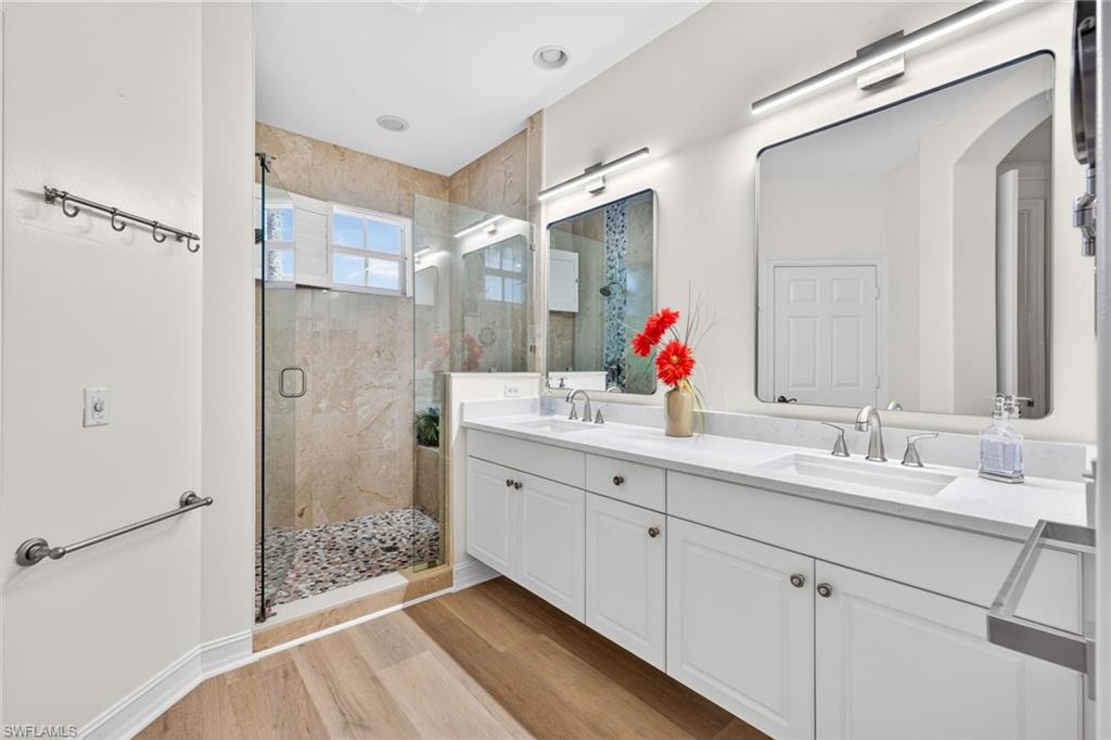 SOUTHERN HILLS - Residential