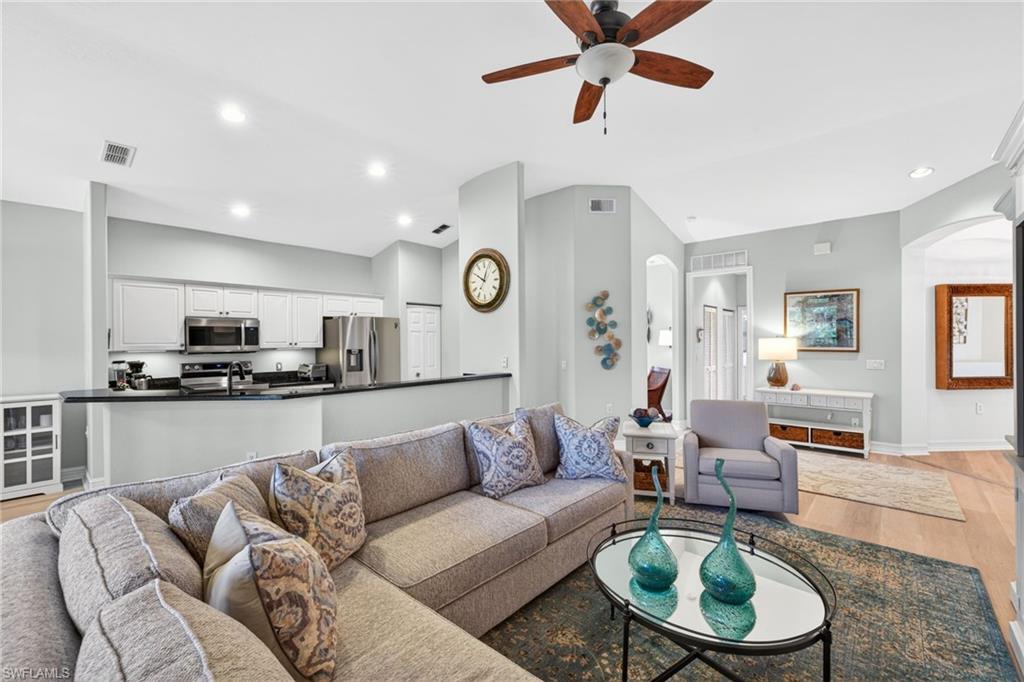 SOUTHERN HILLS - Residential