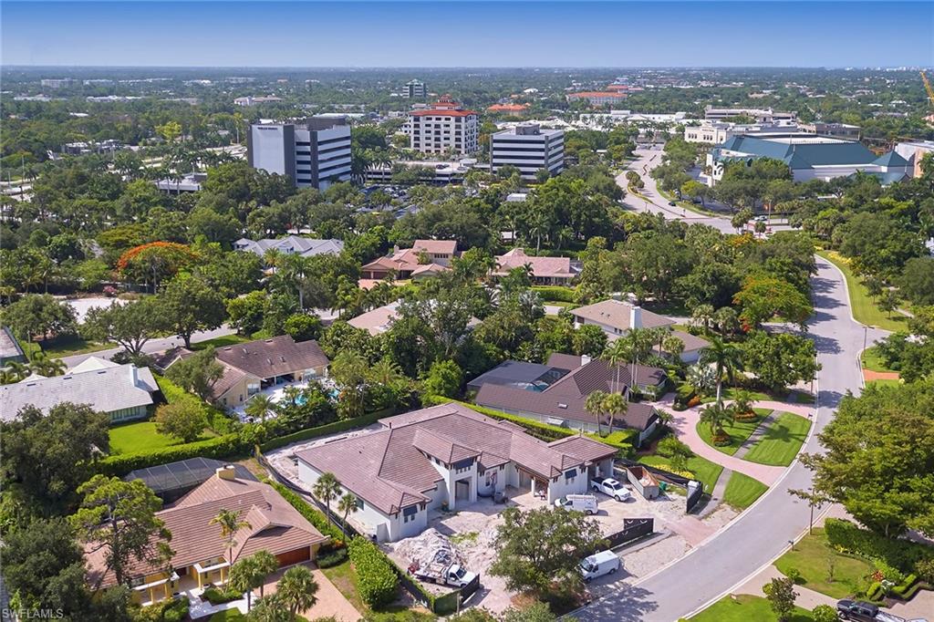 PELICAN BAY WOODS - Residential