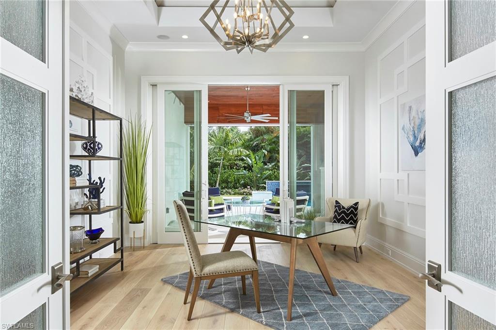 PELICAN BAY WOODS - Residential