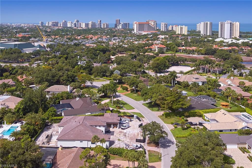 PELICAN BAY WOODS - Residential