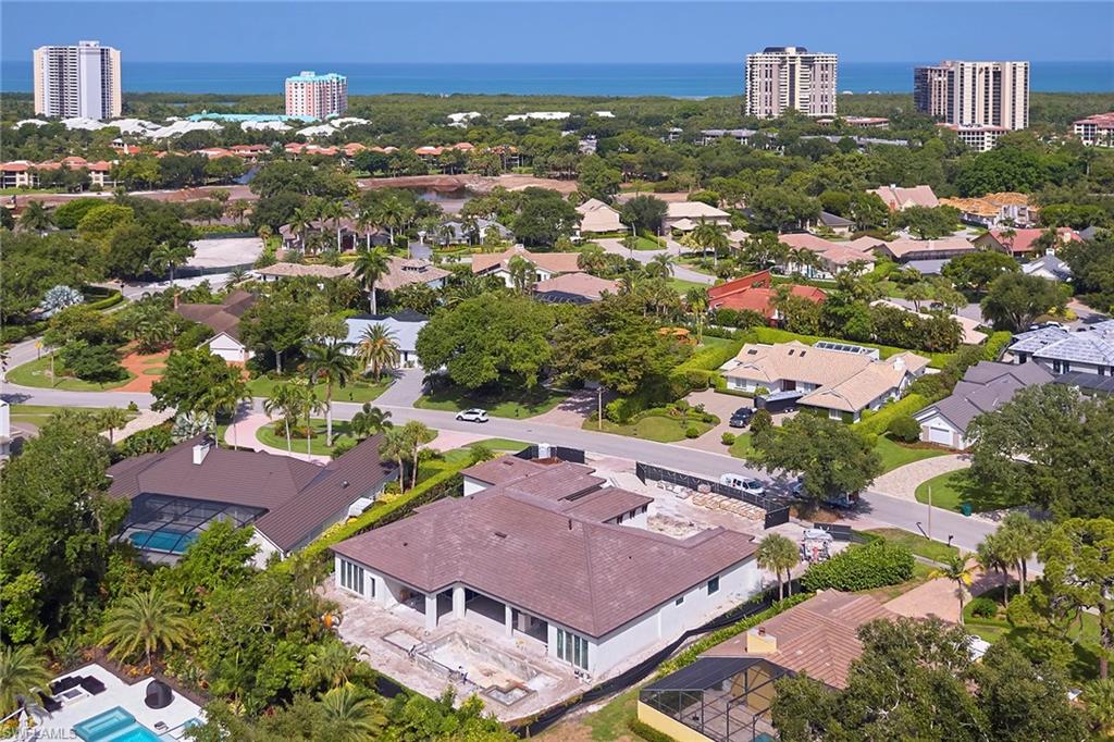 PELICAN BAY WOODS - Residential