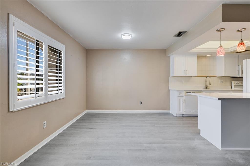 DANAH COURT CONDO - Residential