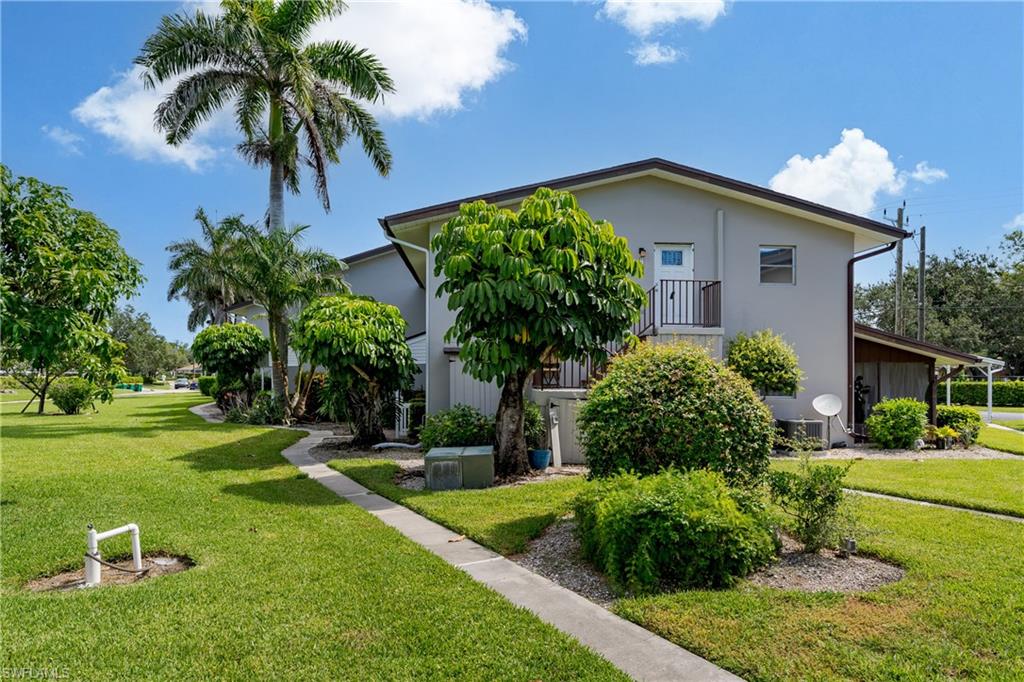 PALM CREST VILLAS - Residential