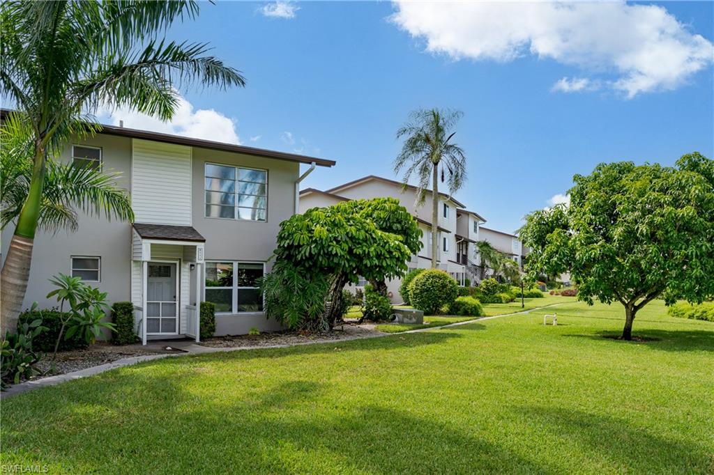 PALM CREST VILLAS - Residential