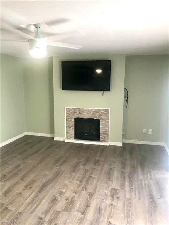 PARKWOODS TOWNHOUSE COMMUNITY - Residential