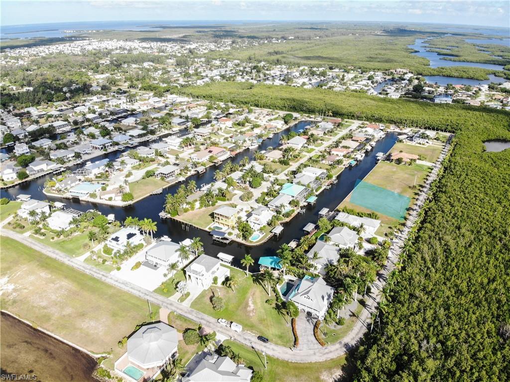 SANDPIPER POINT - Land