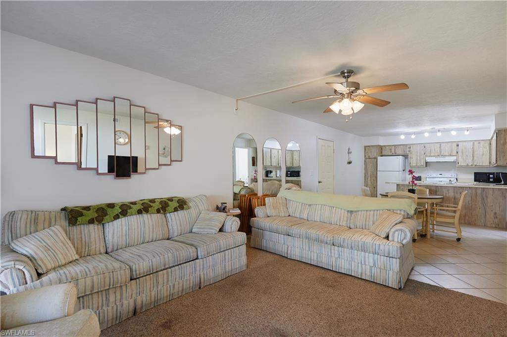 ROYAL HAWAIIAN CLUB - Residential