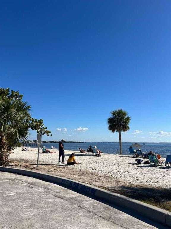 PORT CHARLOTTE - Residential