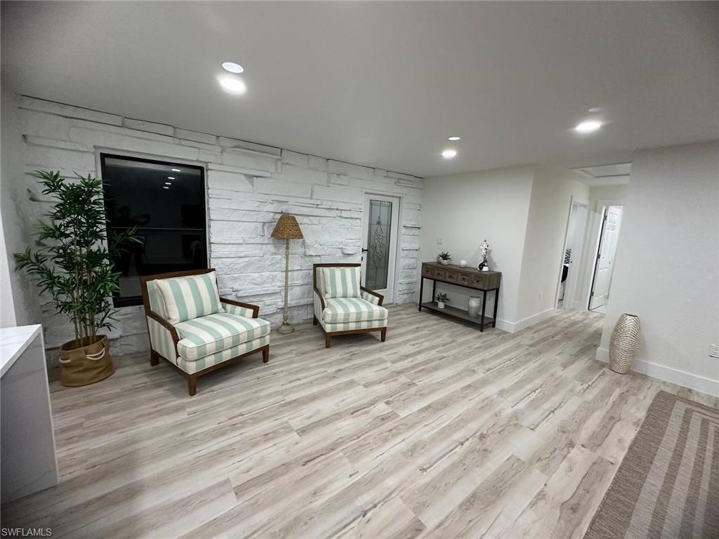 PORT CHARLOTTE - Residential