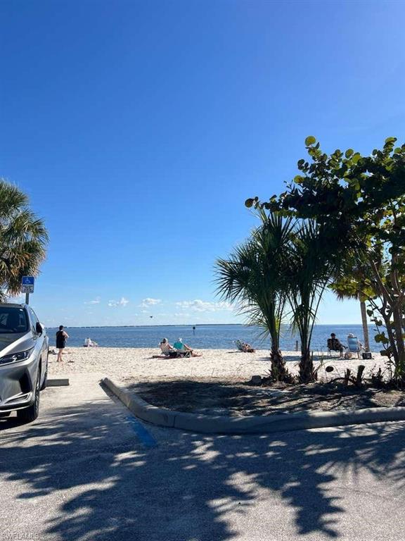 PORT CHARLOTTE - Residential