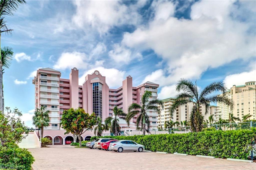 PLANTATION - Residential