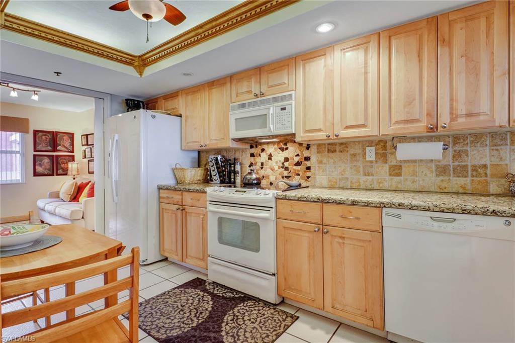 PLANTATION - Residential