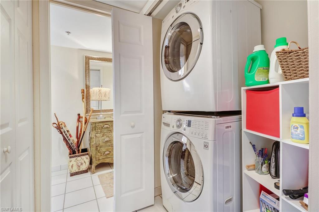 PLANTATION - Residential