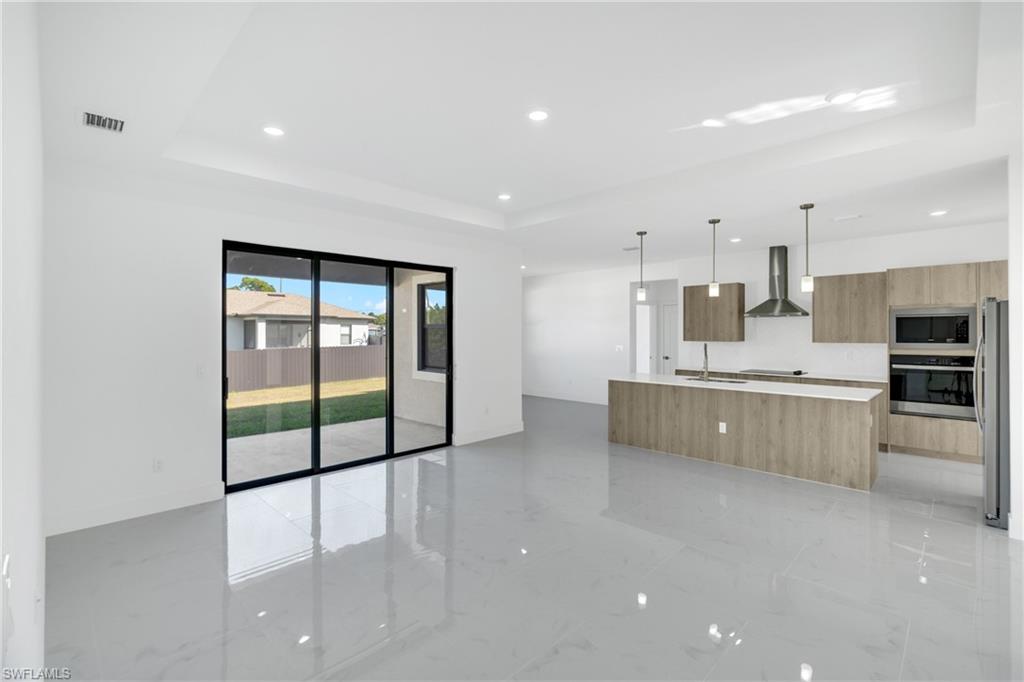 BUCKINGHAM PARK - Residential