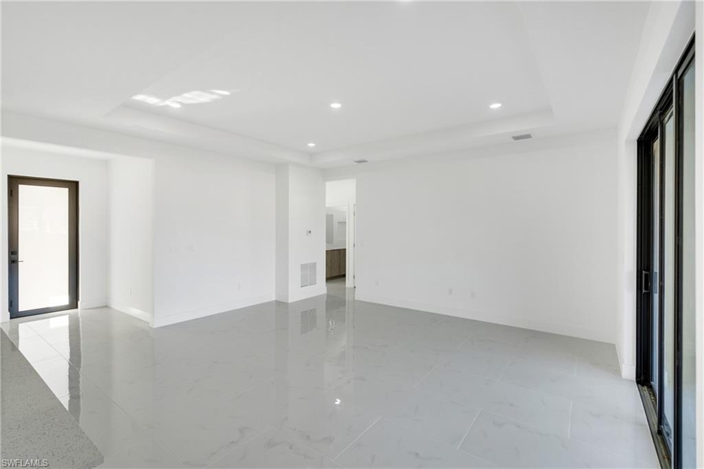 BUCKINGHAM PARK - Residential