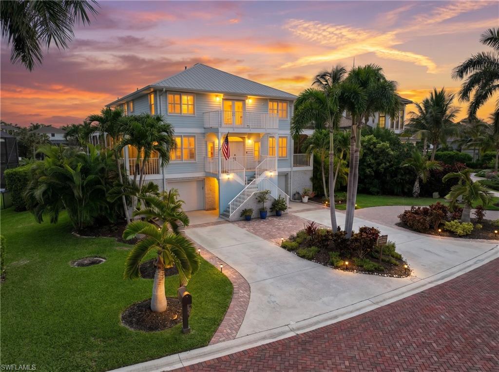 200 Topanga DR
