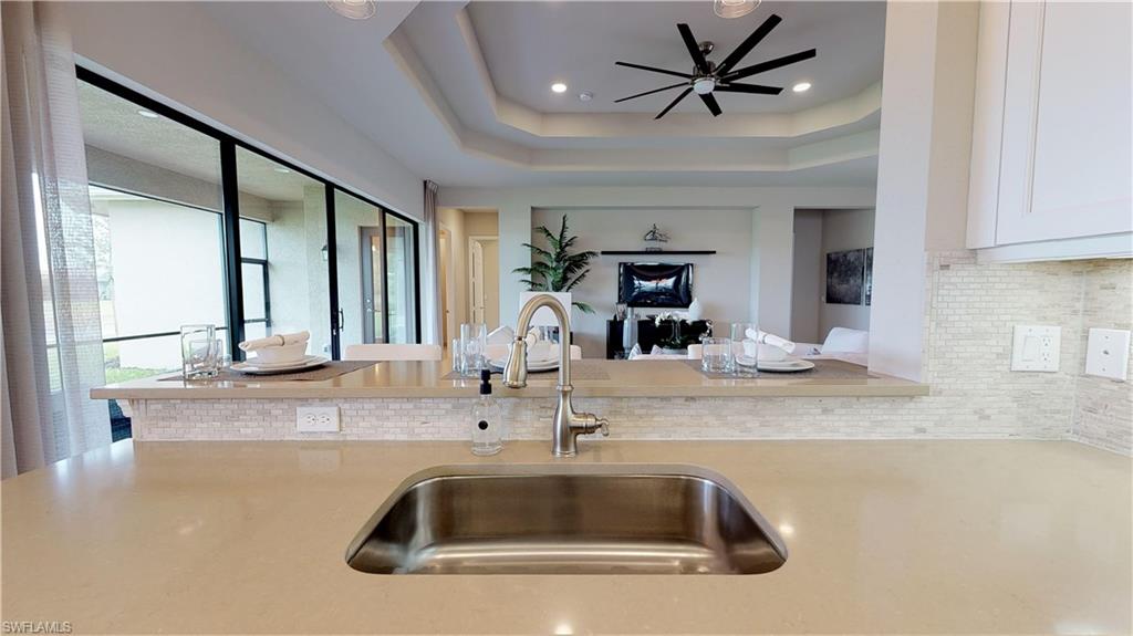 STONECREEK - Residential