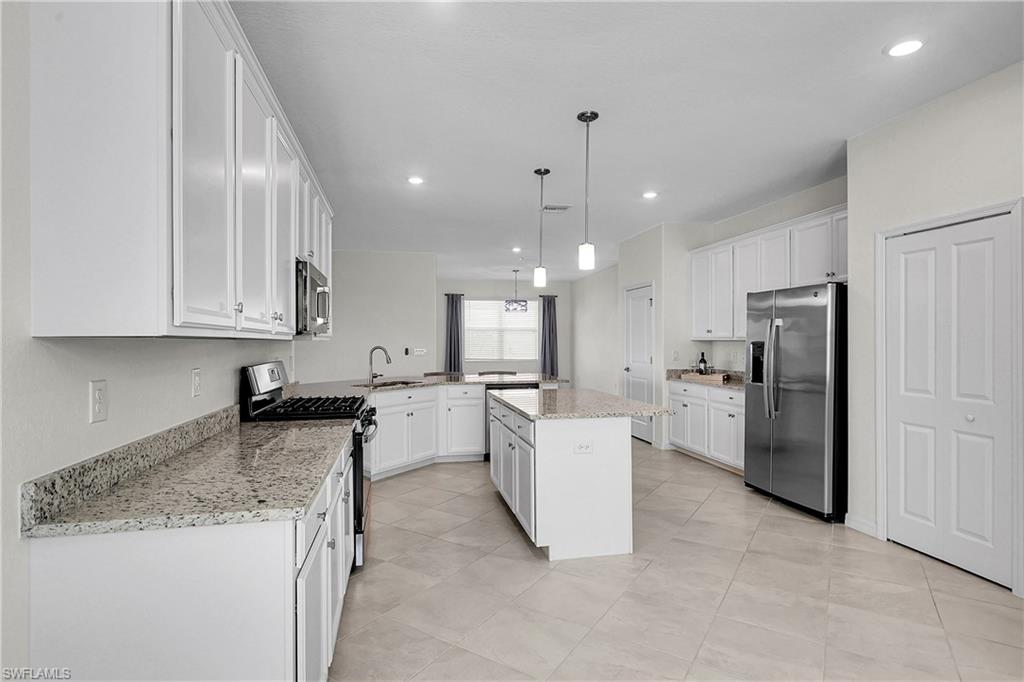 TRAILS EDGE - Residential