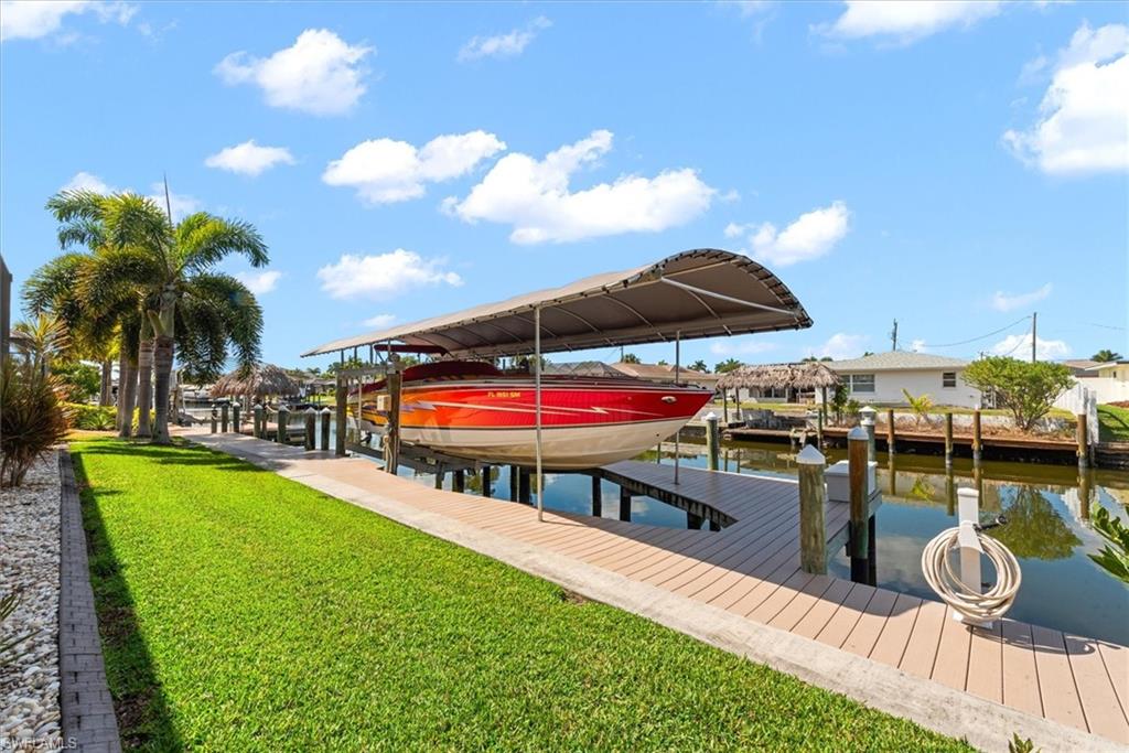 YACHT CLUB - Residential