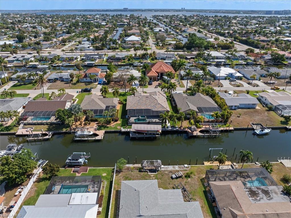 YACHT CLUB - Residential