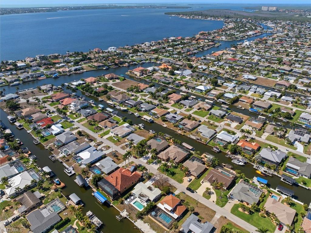 YACHT CLUB - Residential