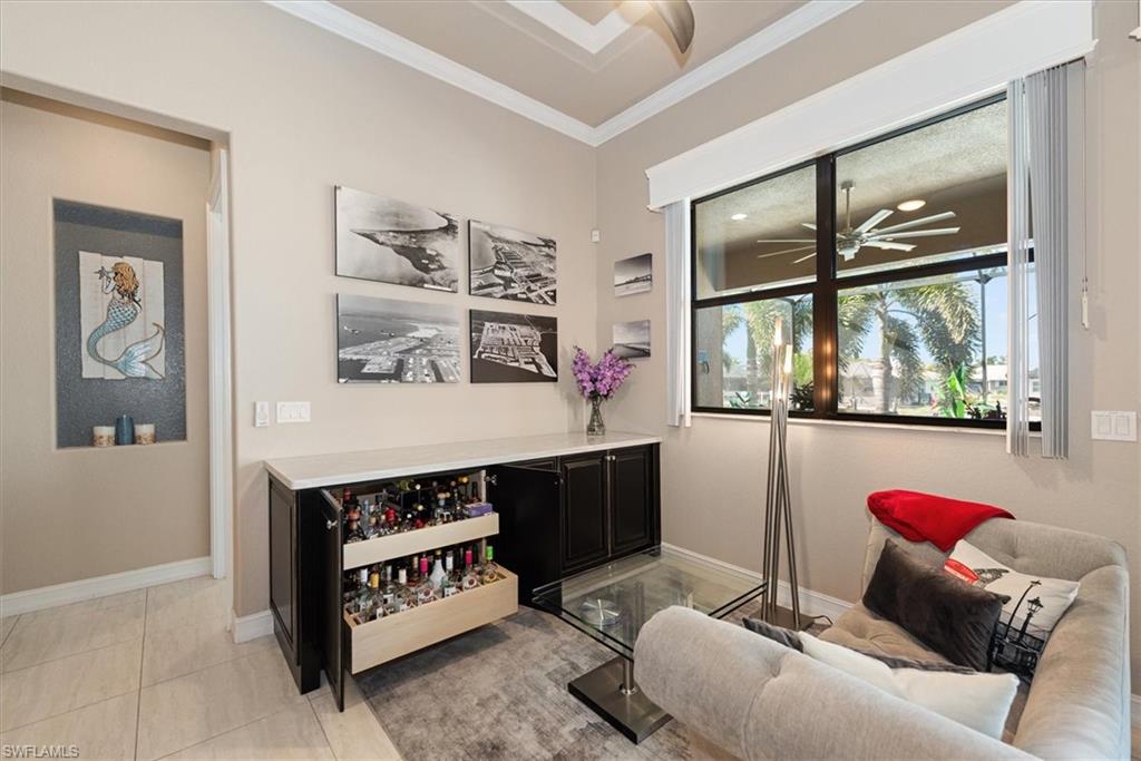 YACHT CLUB - Residential