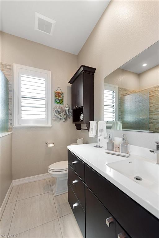 YACHT CLUB - Residential