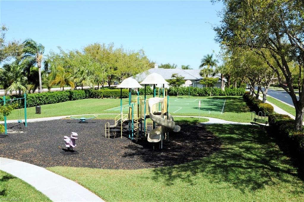 BANYAN WOODS - Residential