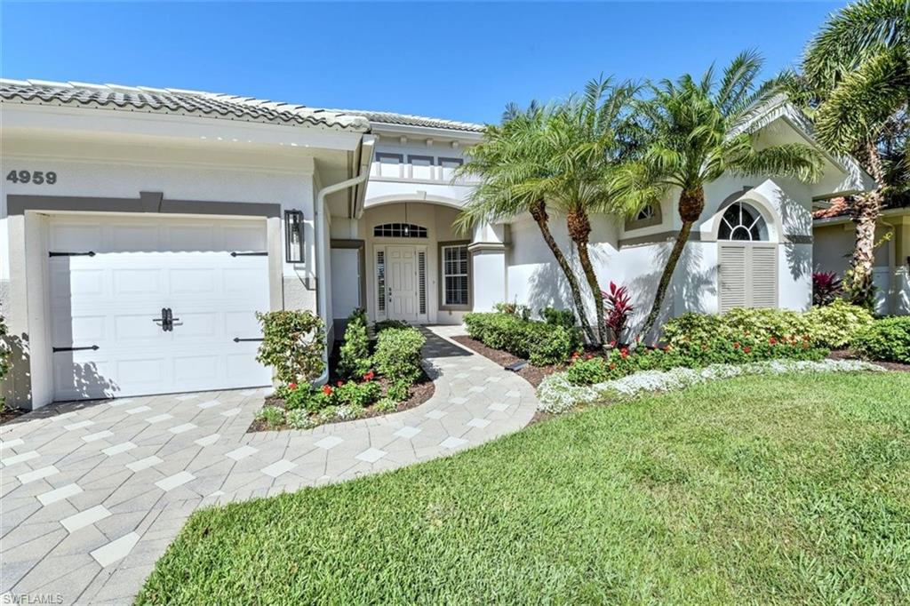 BANYAN WOODS - Residential