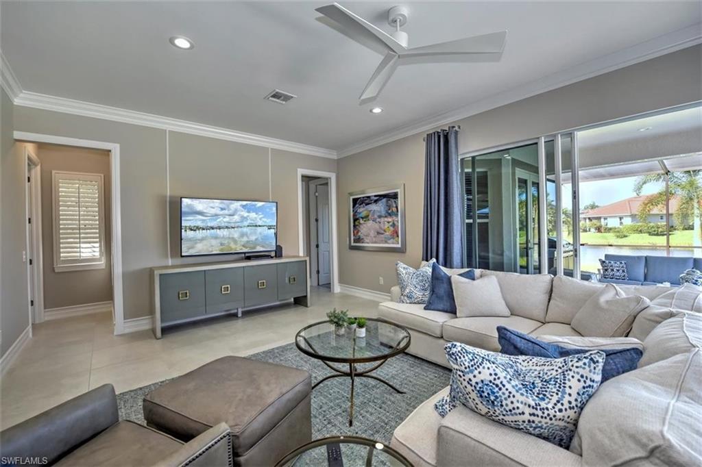 BANYAN WOODS - Residential