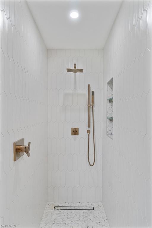 FAIRWAY DUNES CONDO - Residential