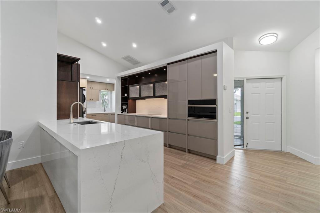 FAIRWAY DUNES CONDO - Residential