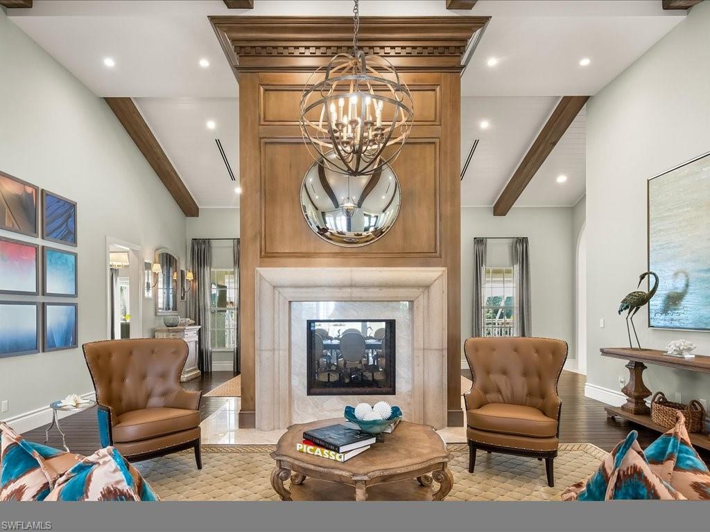 PINE RIDGE - Residential