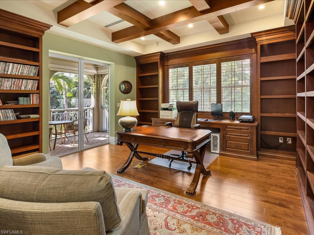 PINE RIDGE - Residential