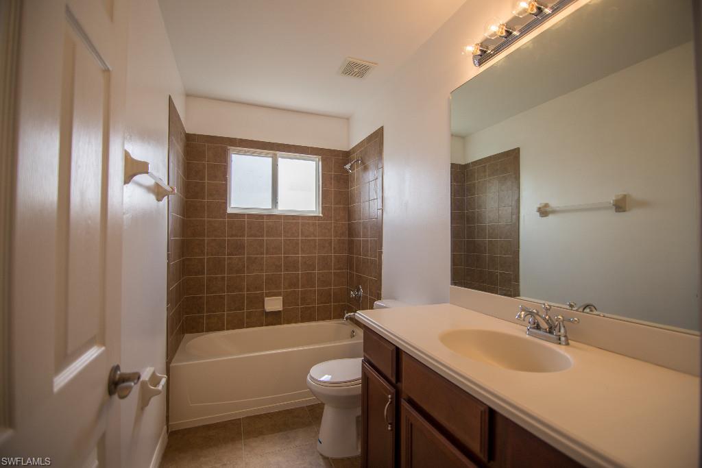 THE GROVES - Residential