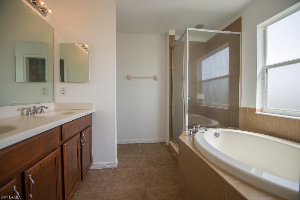 THE GROVES - Residential