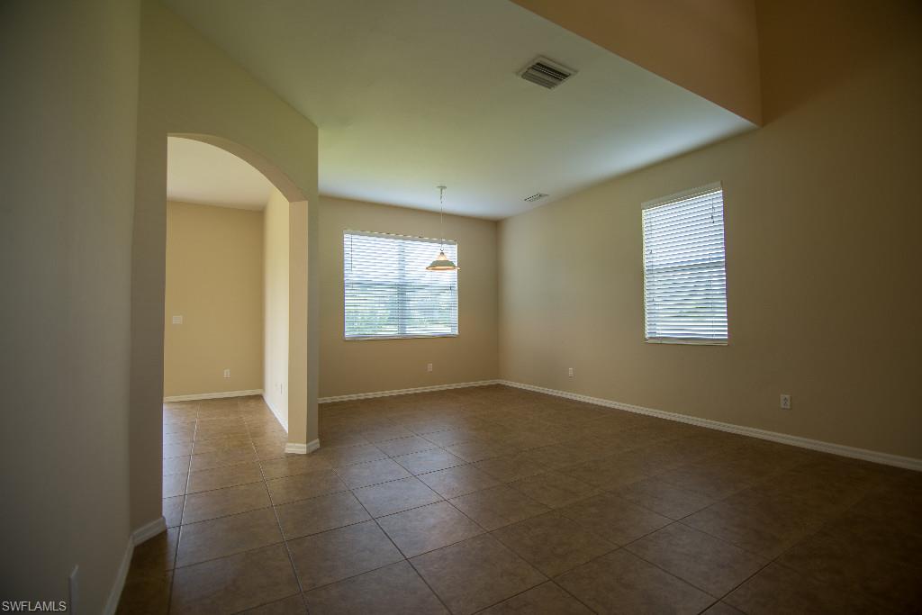 THE GROVES - Residential