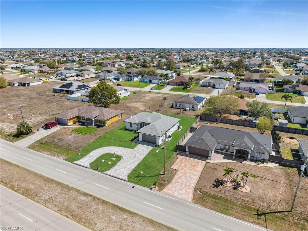 CAPE CORAL - Residential